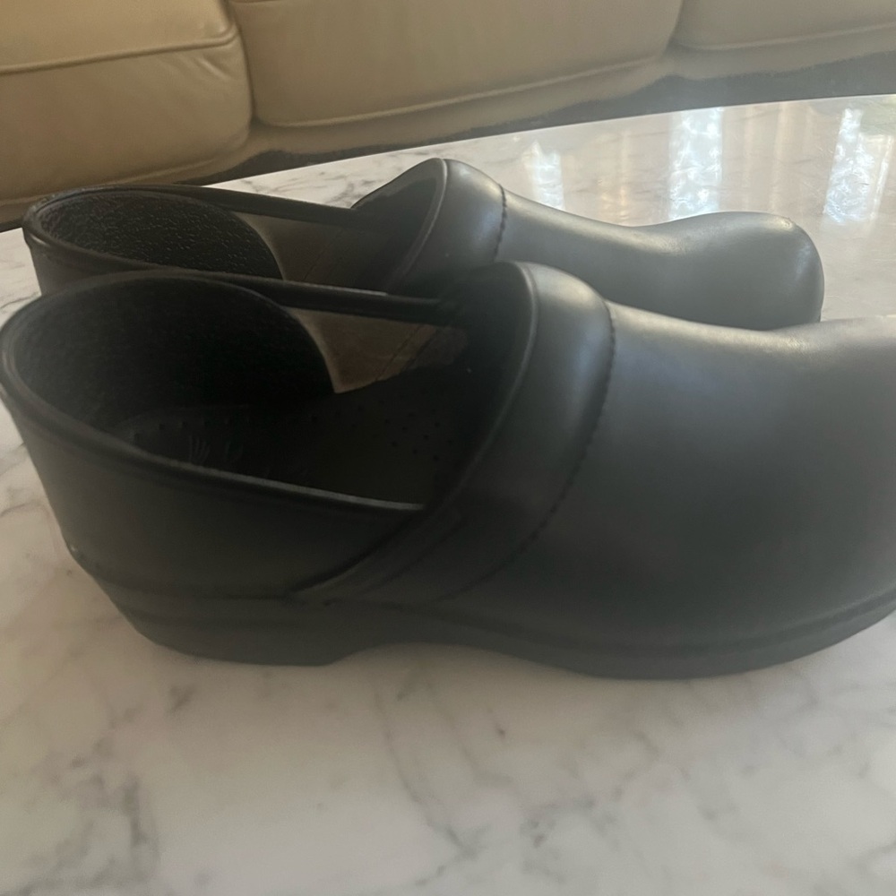 Dansko clogs - Picture 4 of 5
